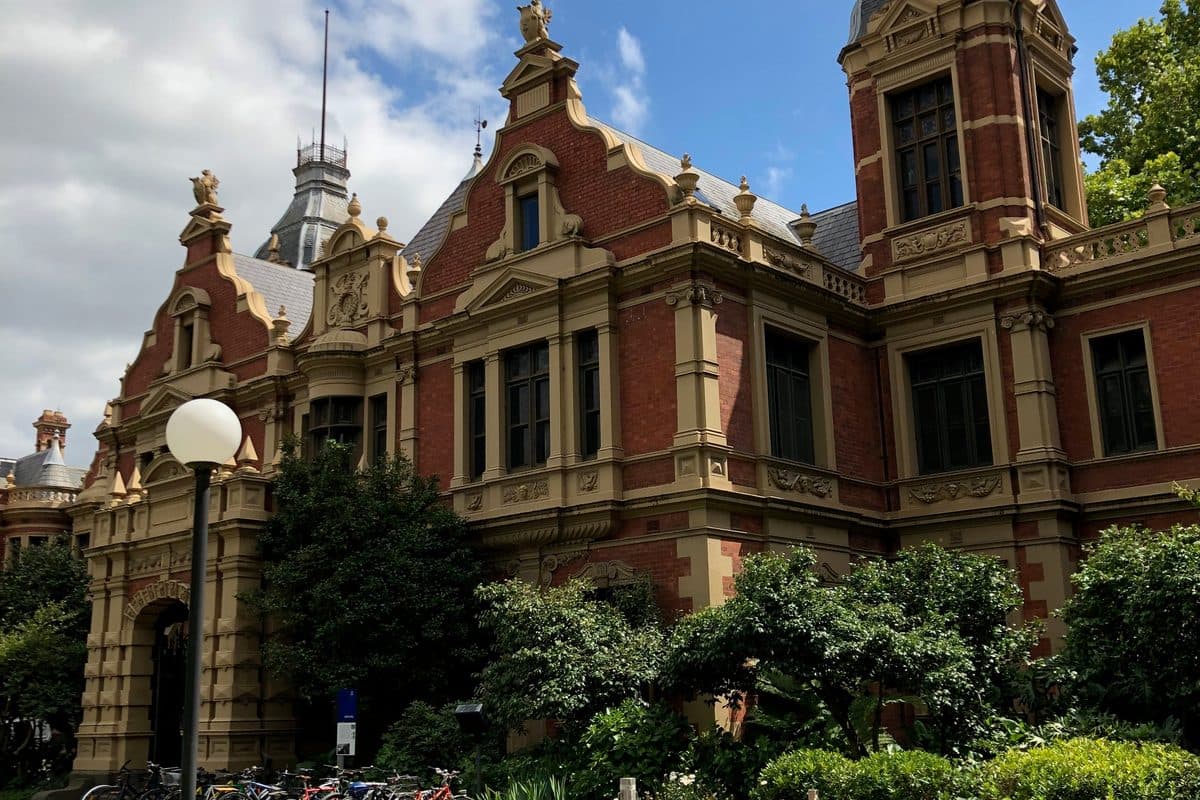 Melbourne